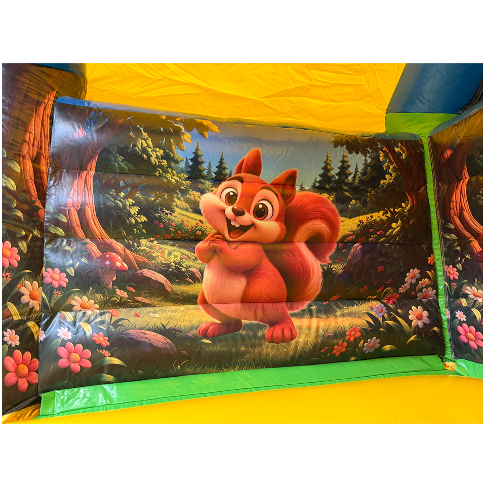 Aframe Mini Eichhörnchen Hüpfburg