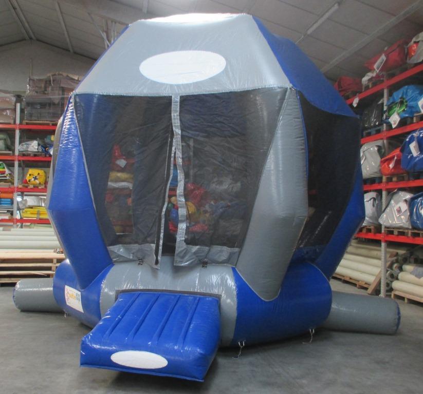 5 - Aufblasbares Trampolin