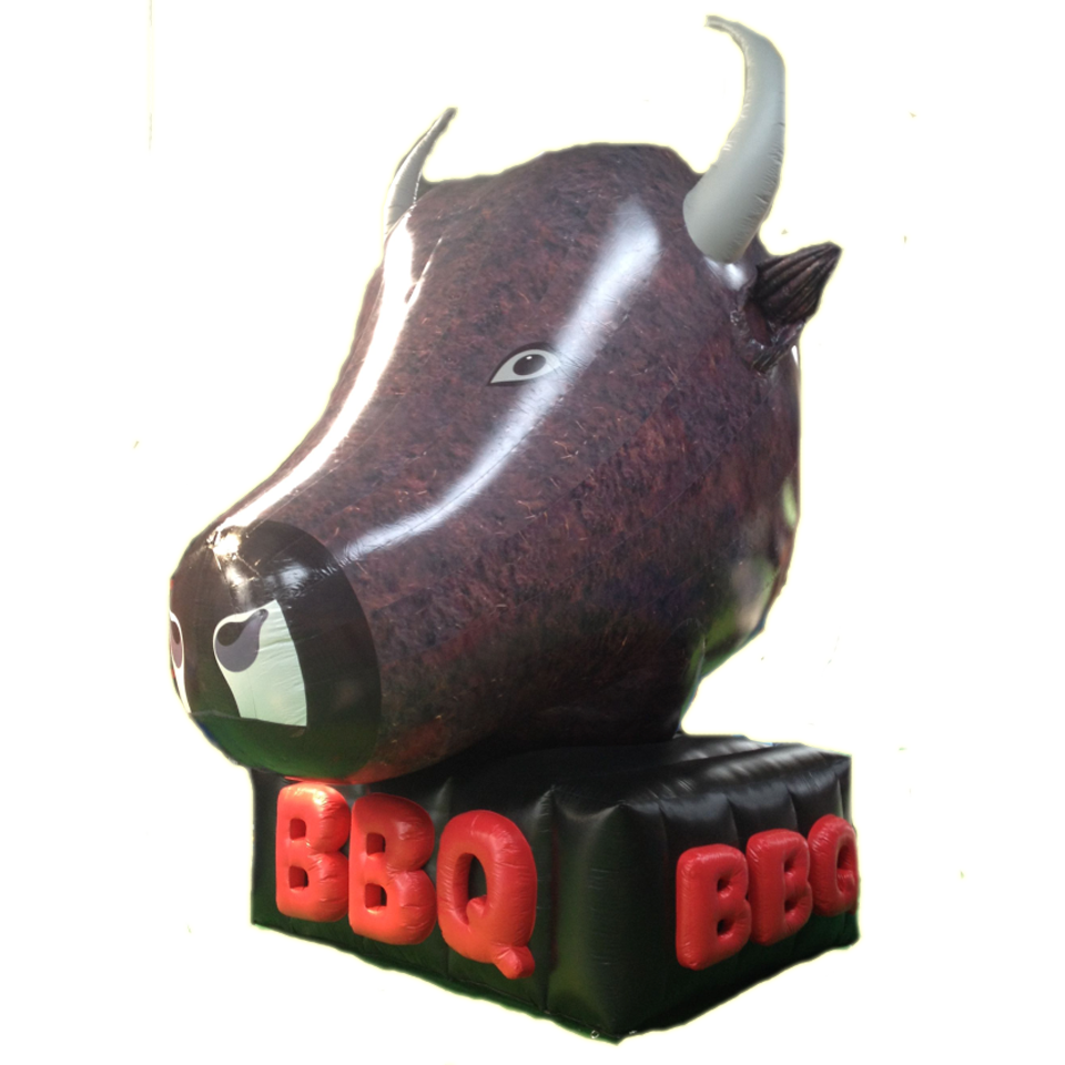 Aufblasbarer BBQ-Stier