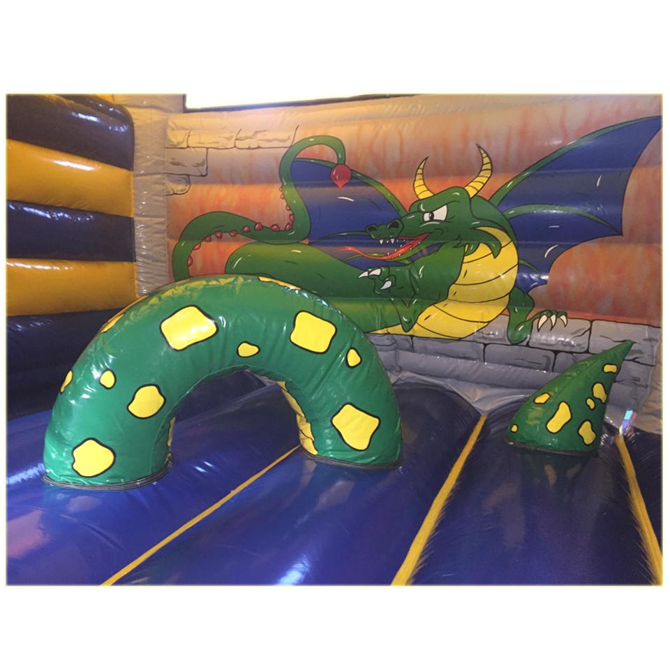 Fframe Midi Knight Castle Inflatable